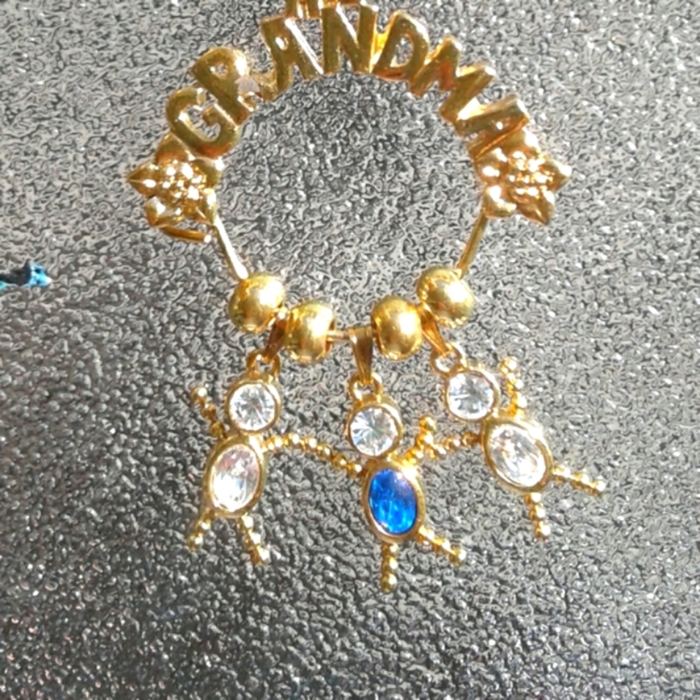 Vintage AVON necklace - Picture 5 of 6